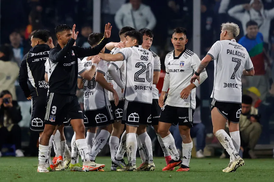 El miércoles puede ser un día clave en Colo Colo. Imagen: Felipe Zanca/Photosport