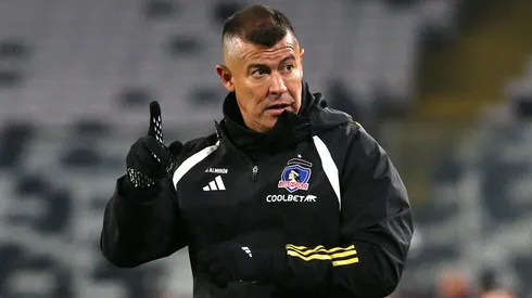 Jorge Almirón se refirió al diezmado plantel de Colo Colo.