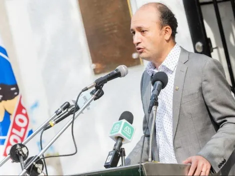 Hinchas homenajean a Edmundo Valladares en la calle donde nació