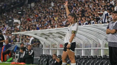 Yanara Aedo seguirá siendo jugadora de Colo Colo