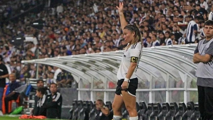 Yanara Aedo seguirá siendo jugadora de Colo Colo
