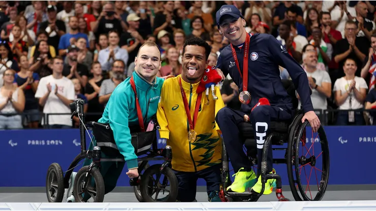 El colocolino Abarza gana nueva medalla y agranda su historia paralímpica.