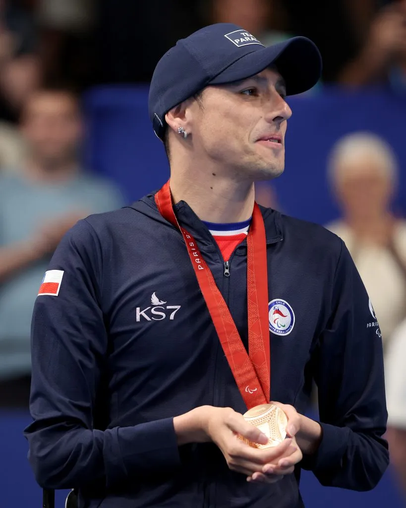 Alberto Abarza con la medalla de bronce. (Foto: Getty Images)