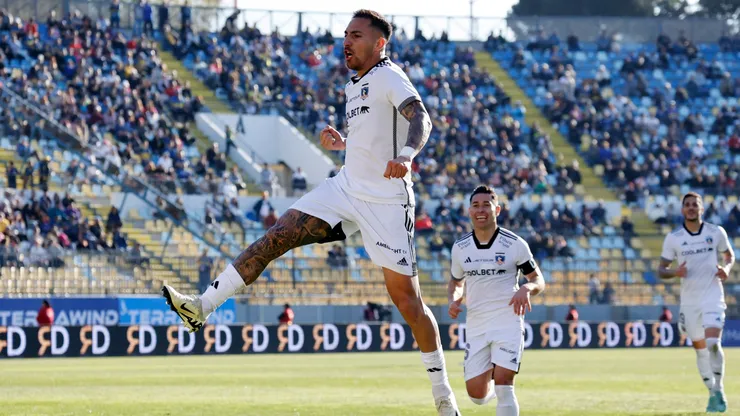 Javier Correa viene de convertir en el segundo tiempo para darle la victoria por 1-0 de Colo Colo ante Everton en la fecha 21 del Campeonato Nacional.