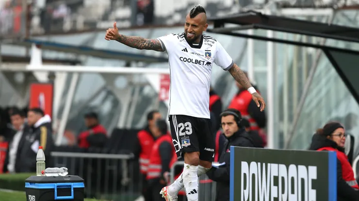 Arturo Vidal fue invitado a la despedida de Gonzalo Jara.