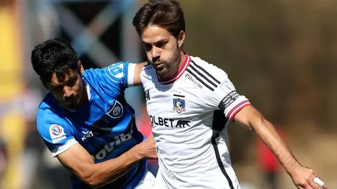 Colo Colo salió con un brazalete en honor a Arturo Jáuregui.