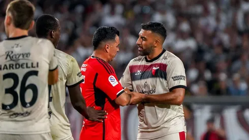 Cantó hasta las canciones: El Lado B de la despedida de Paredes.