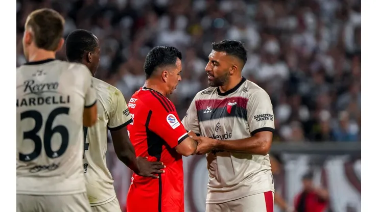 Cantó hasta las canciones: El Lado B de la despedida de Paredes.