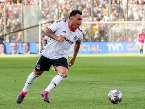 Esteban Paredes: Goles, títulos y récords