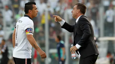 Pablo Guede dedica emotivas palabras para Esteban Paredes