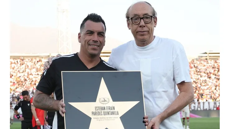 Esteban Paredes será la primera estrella del Paseo de la Fama del Estadio Monumental