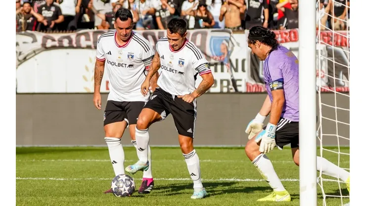 Jorge Valdivia pone entre los grandes ídolos a Esteban Paredes
