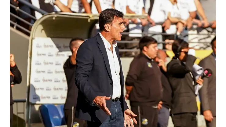 Gustavo Quinteros con todo por la programación