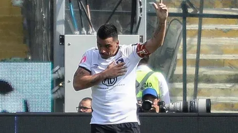 Esteban Paredes se despide del fútbol profesional.