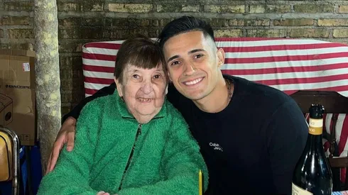 Solari recibe apoyo de dos ex Colo Colo tras fallecer su abuela.