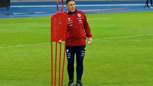 Eduardo Berizzo entregó la nómina alba de La Roja.