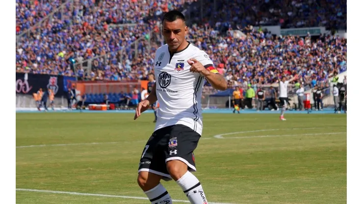Esteban Paredes marcó un golazo ante la U en 2018