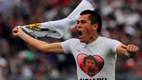 Carlos Muñoz anotó un golazo ante Universidad de Chile