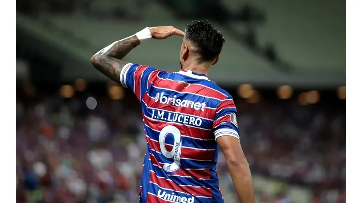 Juan Martín Lucero se luce con un doblete en Copa Libertadores.