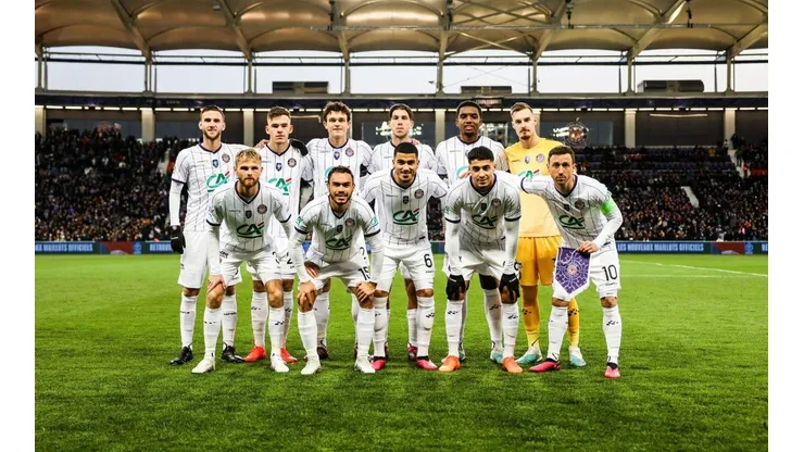 Suazo buscará vengar a Sánchez con el Toulouse en la Copa de Francia.