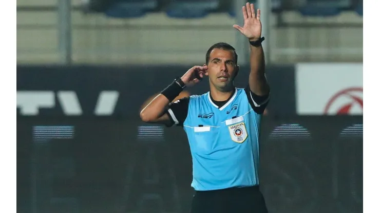 Juan Lara es designado para arbitrar Colo Colo con Magallanes