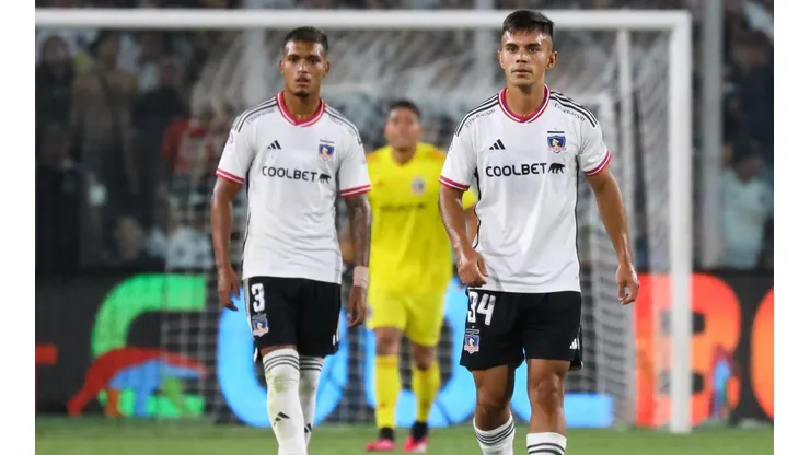Brayan Cortés le presta el ropero completo a Daniel Gutiérrez.