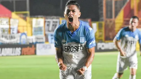 Óscar Opazo es figura en Argentina