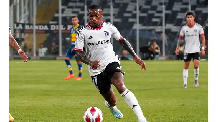 Fabián Castillo lleva tres partidos jugados y un gol en Colo Colo.