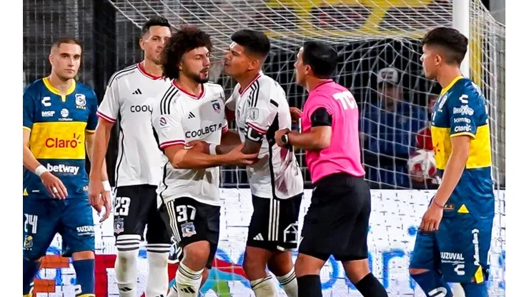 Maximiliano Falcón fue expulsado en el último partido contra Everton.