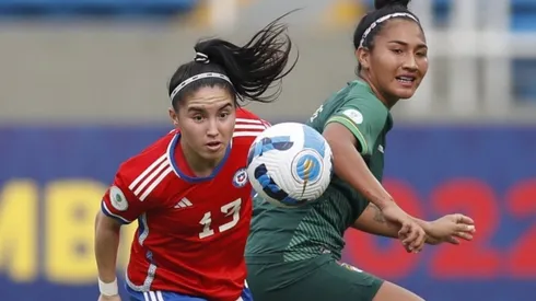 Javiera Grez es una de las colocolinas en el once de La Roja