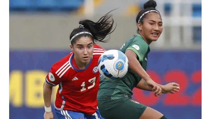 Javiera Grez es una de las colocolinas en el once de La Roja