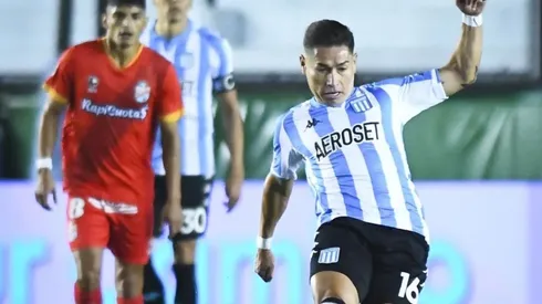 Óscar Opazo tuvo un debut triunfal en Racing y se ganó los aplausos de los hinchas