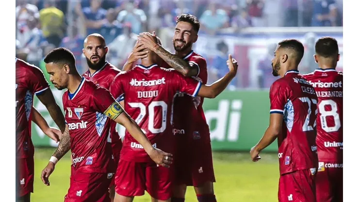Juan Martín Lucero marca su primer gol en Fortaleza
