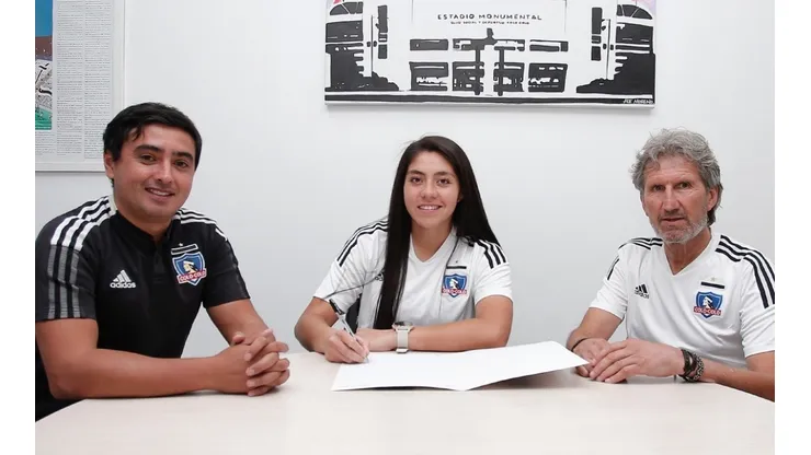 Javiera Díaz es la nueva arquera de Colo Colo Femenino