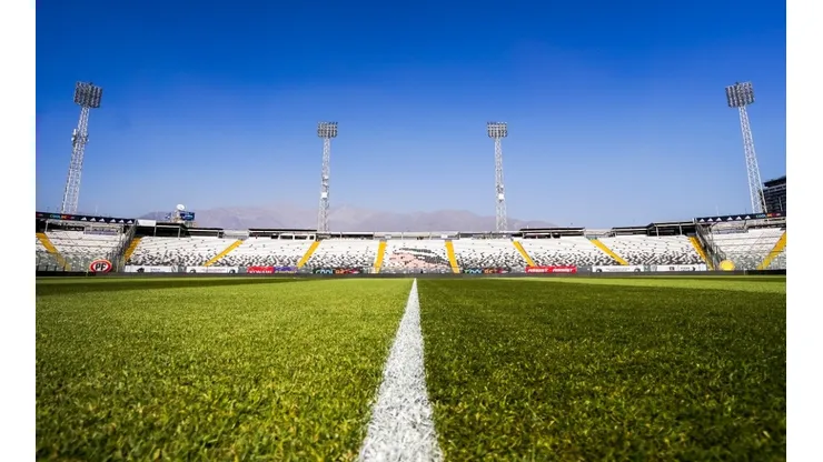 Colo Colo inauguró su nueva cancha