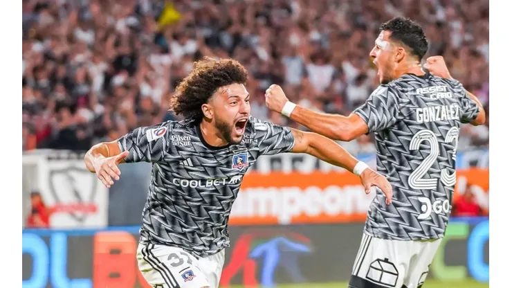 Colo Colo volvió a festejar en su casa.