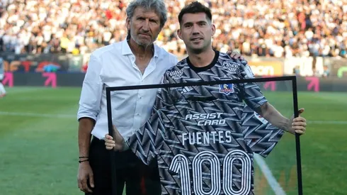 César Fuentes es homenajeado por Colo Colo
