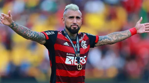 Arturo Vidal no lo está pasando bien en Flamengo.