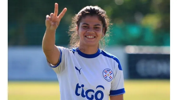 Dahiana Bogarín en Paraguay