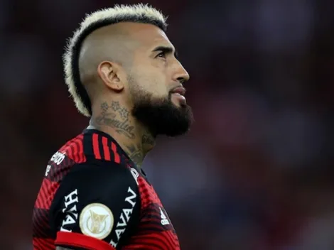 Vidal ve acción en la derrota del Flamengo en el Mundial de Clubes