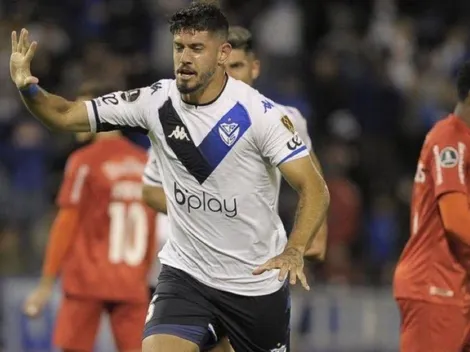 ¡Matías de los Santos vive su primer día en Colo Colo!