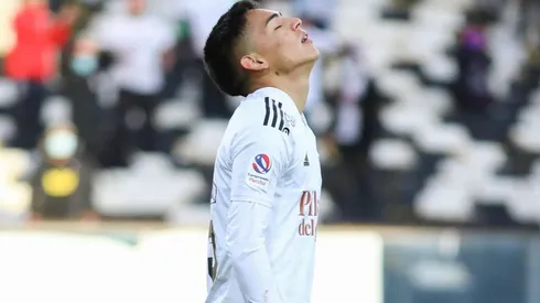 En Colo Colo se lanzan en picada contra el agente de Joan Cruz.