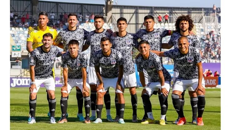 La formación que prepara Gustavo Quinteros para enfrentar a Ñublense.