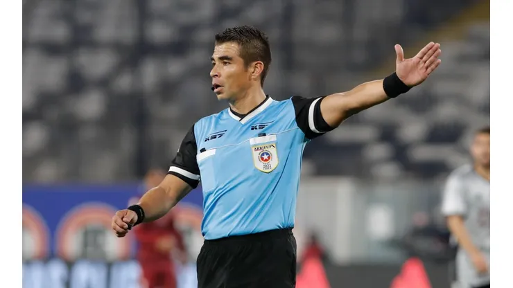 ANFP da a conocer a la terna referil para el Colo Colo vs Ñublense.