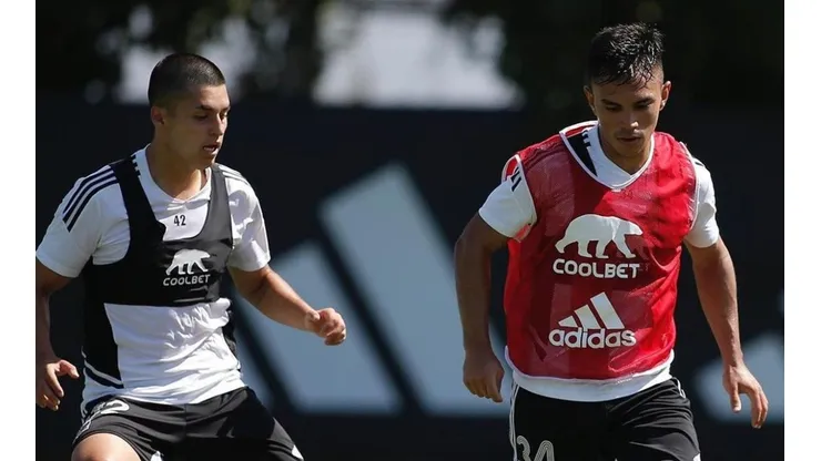 Vicente Pizarro entrena a la par de sus compañeros en Colo Colo.
