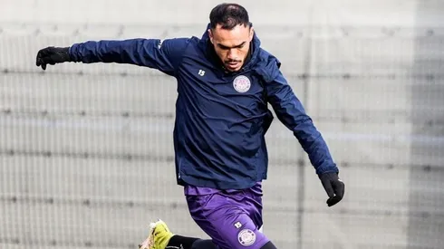 DT de Suazo en Toulouse preocupado por el nivel de los refuerzos.