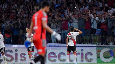 Solari explica el cambio de dorsal en River recordando a Colo Colo.