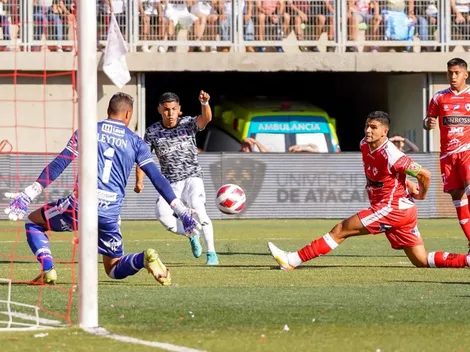 Thompson se tatúa la fecha de su primer gol con Colo Colo