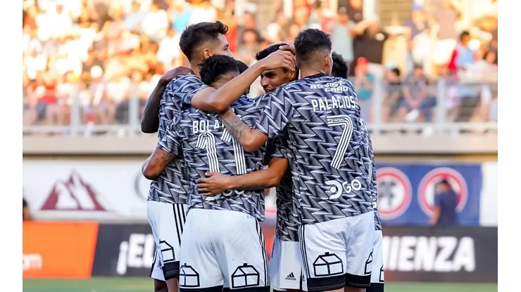Coca Mendoza apunta contra dos juveniles de Colo Colo.