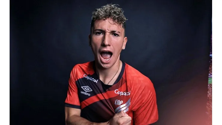Luciano Arriagada está listo para debutar en Brasil